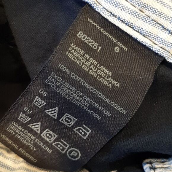 Tommy Hilfiger Navy Cargo Capri Pants - Picture 4 of 9